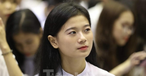Học sinh, sinh viên sư phạm được hỗ trợ 3,6 triệu đồng mỗi tháng Học sinh, sinh viên sư phạm được hỗ trợ 3,6 triệu đồng mỗi tháng