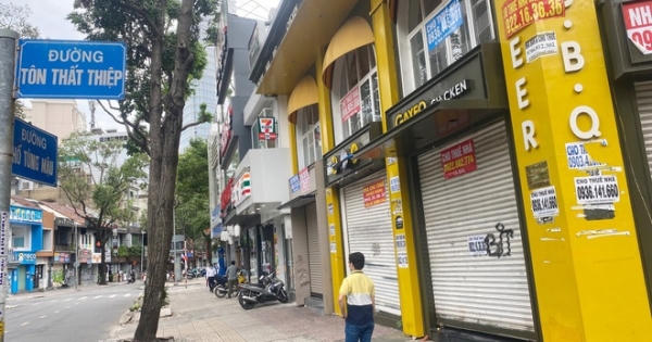 Sốc vì chủ mặt bằng không giảm tiền thuê do Covid-19 còn đòi tăng giá