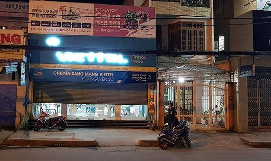 Truy tìm đối tượng dùng vũ khí 'nóng' cướp tiền tại 1 cửa hàng