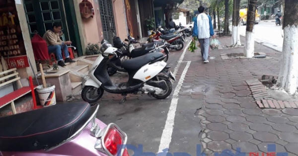 Hà Nội: Công an phường Cống Vị ra quân kiểm tra, xử lý tình trạng vi phạm trật tự đô thị Hà Nội: Công an phường Cống Vị ra quân kiểm tra, xử lý tình trạng vi phạm trật tự đô thị