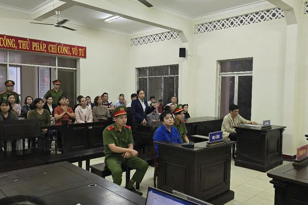 Tiếp vụ Cố ý gây thương tích tại TP Tuy Hòa (Phú Yên): Phán quyết của Tòa án gây choáng váng với nhiều người tham dự phiên tòa