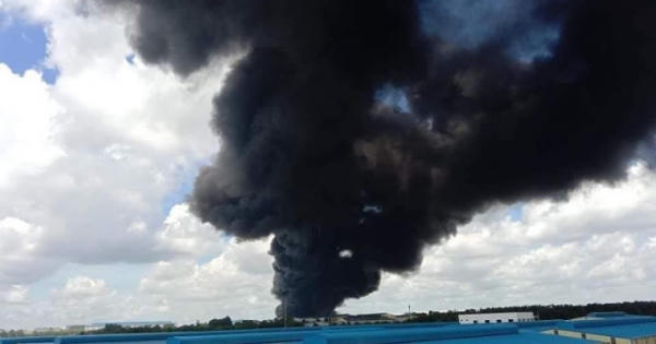 Hỏa hoạn bao trùm công ty Tài Phú, Bình Dương