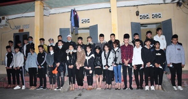 Hải Phòng: Tạm giữ hàng chục nam, nữ thanh niên có hành vi "thông chốt" kiểm dịch đêm mùng 2 Tết