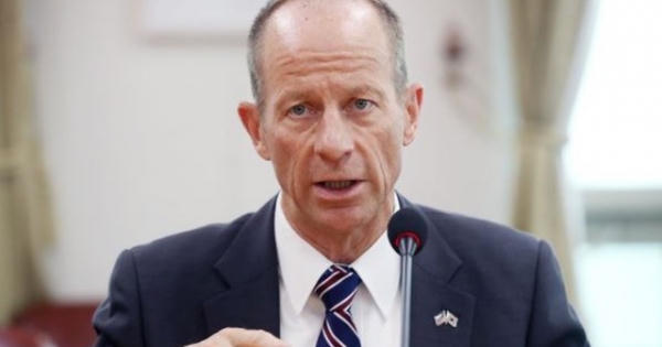 Trợ lý Ngoại trưởng Mỹ chỉ trích Trung Quốc xâm phạm vùng biển Việt Nam