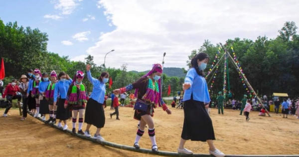 Móng Cái sắp tổ chức Lễ hội hoa Sim biên giới lần thứ I năm 2022 Móng Cái sắp tổ chức Lễ hội hoa Sim biên giới lần thứ I năm 2022