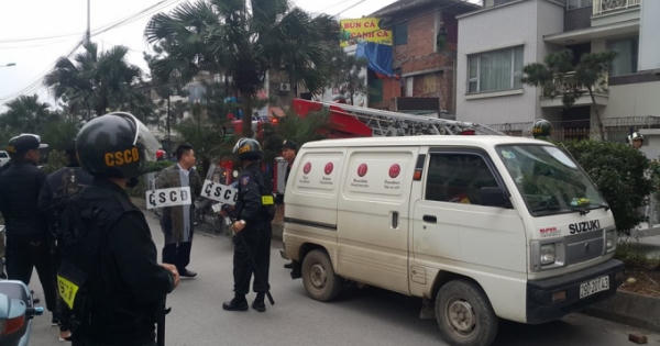 Khống chế thành công nam thanh niên nghi ngáo đá trong biệt thự liền kề