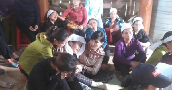 Đặc cách tốt nghiệp cho nữ sinh bỏ thi giữa chừng về lo đám tang bố
