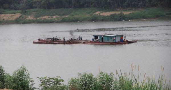 Thanh Hóa: Sông Mã sạt lở nghiêm trọng, dân bức xúc, chính quyền "đau đầu" Thanh Hóa: Sông Mã sạt lở nghiêm trọng, dân bức xúc, chính quyền "đau đầu"