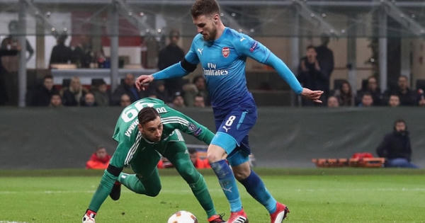 AC Milan 0-2 Arsenal: Định đoạt ở hiệp 1, đặt một chân vào tứ kết