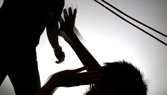 Khởi tố vụ con rể dùng lê đâm chết mẹ vợ