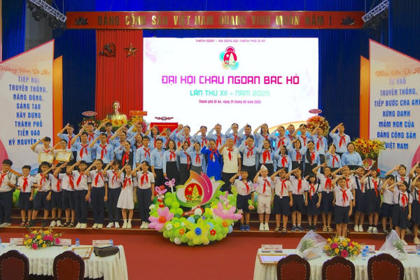Bình Dương: Tổ chức Đại hội điểm Cháu ngoan Bác Hồ