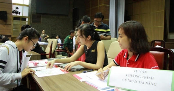 Không tuyển thí sinh nói ngọng, nói lắp vào sư phạm Không tuyển thí sinh nói ngọng, nói lắp vào sư phạm