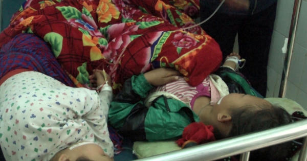 Hà Giang: Thách đố nhau uống thuốc trừ sâu, 4 học sinh nhập viện