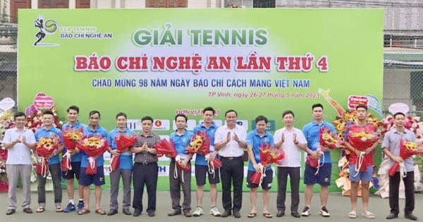 Bế mạc giải Tennis Báo chí Nghệ An lần thứ IV