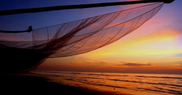 Bình minh trên biển Quảng Nham Bình minh trên biển Quảng Nham