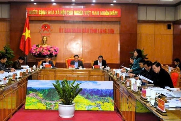 Lạng Sơn: Sắp xếp tinh gọn tổ chức bộ máy với phương châm "Trung ương không chờ tỉnh, tỉnh không chờ huyện".