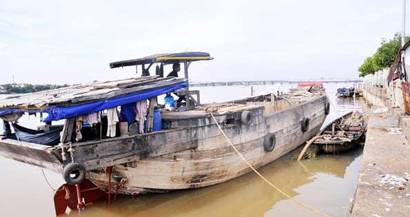 Phát hiện nhiều vụ khai thác cát “lậu” ở Đồng Nai