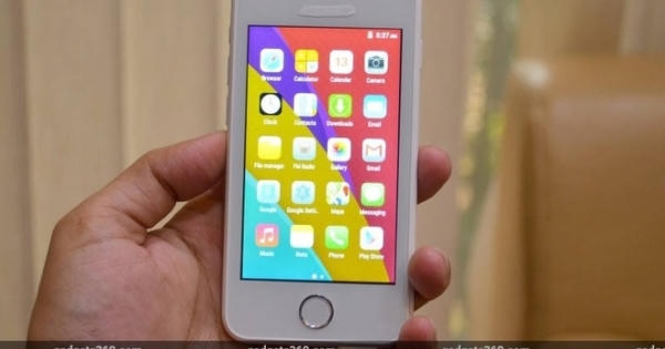 "Đập hộp" smartphone rẻ nhất thế giới giá 3,6 USD