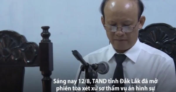 Bị tố mua dâm ngồi ghế chủ tọa xử án hiếp dâm