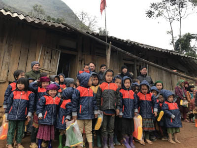 Những đứa trẻ làm nhói đau trái tim người bác sĩ vừa nhận Giải thưởng Đặng Thùy Trâm Những đứa trẻ làm nhói đau trái tim người bác sĩ vừa nhận Giải thưởng Đặng Thùy Trâm