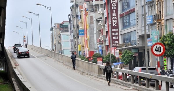 Hà Nội: Người đi bộ cũng sẽ bị CSGT xử phạt nếu vi phạm