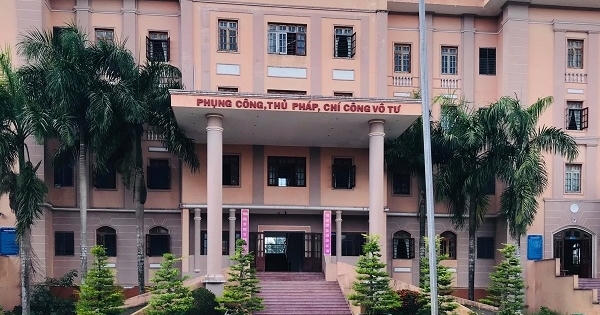 Cần Thơ: Một vụ án, Toà quận xử lý dân sự, Toà thành phố xử lý hình sự?