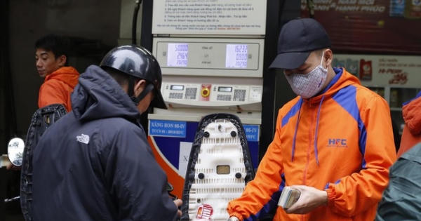 Bộ Tài chính lên tiếng việc giá xăng tăng kỷ lục