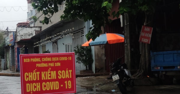 Ổ dịch ở Bỉm Sơn tăng lên 82 ca, lập chốt kiểm soát giáp ranh các phường