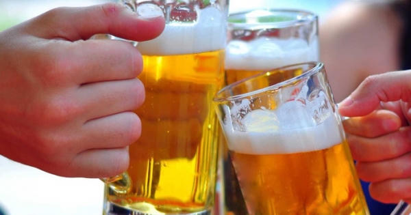 Cán bộ, công chức không uống rượu bia trong giờ nghỉ trưa các ngày làm việc