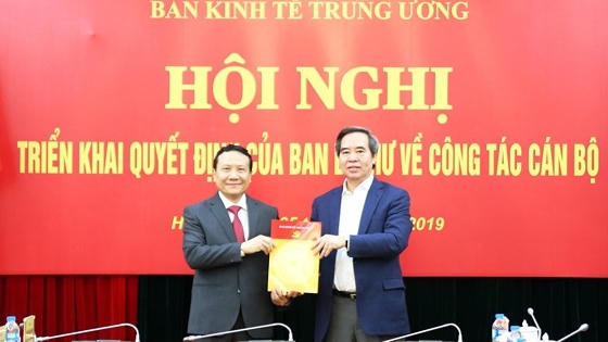 Ông Nguyễn Hồng Sơn làm Phó Trưởng ban Kinh tế Trung ương.