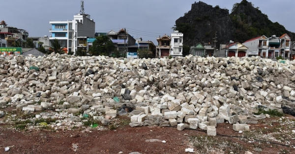 Quảng Ninh: Giải bài toán 2 triệu phao xốp rác thải ở Vân Đồn Quảng Ninh: Giải bài toán 2 triệu phao xốp rác thải ở Vân Đồn