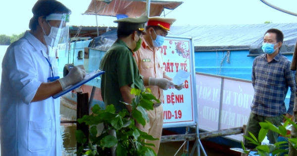 Bạc Liêu: Phòng, chống dịch Covid-19 trên các tuyến sông Bạc Liêu: Phòng, chống dịch Covid-19 trên các tuyến sông