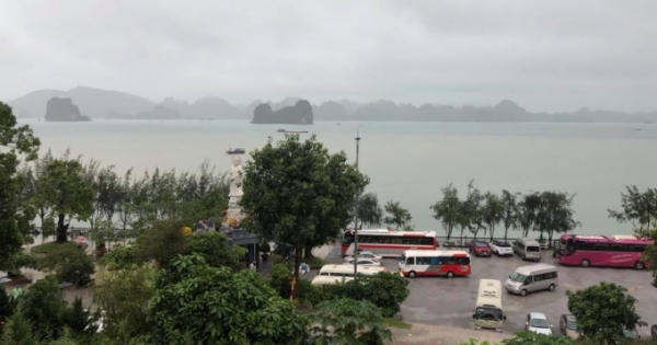 Lặng lẽ Vân Đồn