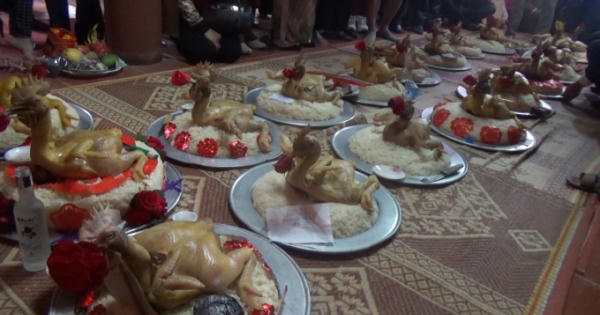 Hưng Yên: Độc đáo thi Lễ xôi gà mừng thọ các cụ cao niên