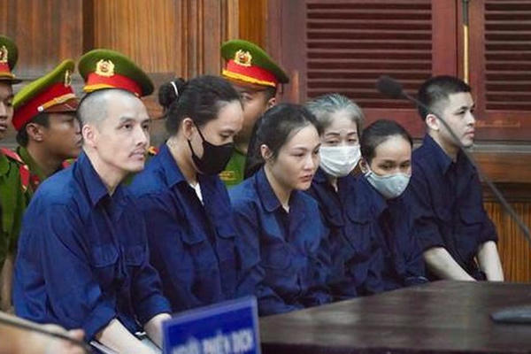 4 án tử hình trong vụ mua bán, vận chuyển trái phép ma tuý tại TP HCM