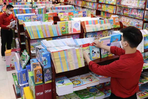 Kiểm tra, thanh tra công tác xã hội hóa biên soạn sách giáo khoa