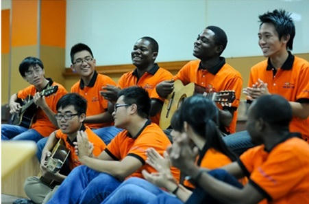 Bộ GD&ĐT yêu cầu các trường đại học tiếp nhận du học sinh Việt Nam và sinh viên quốc tế