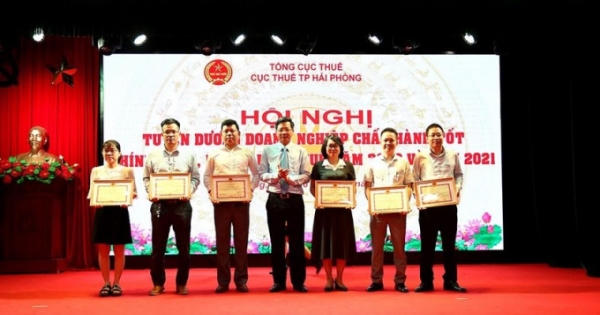 Hải Phòng biểu dương doanh nghiệp chấp hành tốt chính sách pháp luật thuế