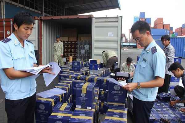 Ngành Hải quan TP HCM thu ngân sách 131.386,89 tỷ đồng trong năm 2024