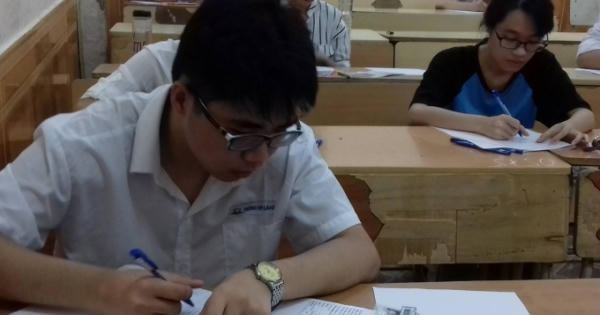 Thay đổi đột ngột phương án thi 2017 sẽ khiến dạy thêm học thêm tăng mạnh Thay đổi đột ngột phương án thi 2017 sẽ khiến dạy thêm học thêm tăng mạnh