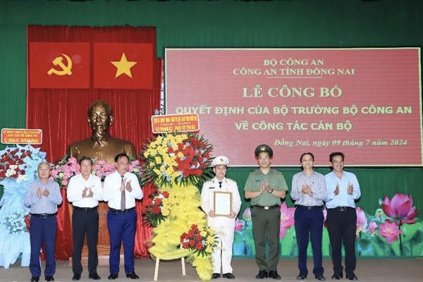 Thượng tá Lê Mạnh Hùng làm Phó Giám đốc Công an tỉnh Đồng Nai