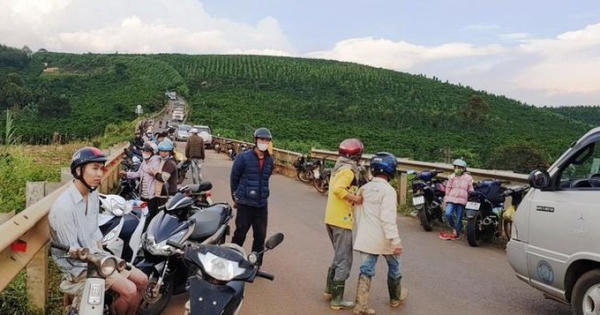 Lâm Đồng: Xe ben chở cát tuột dốc không phanh, cán chết người phụ nữ