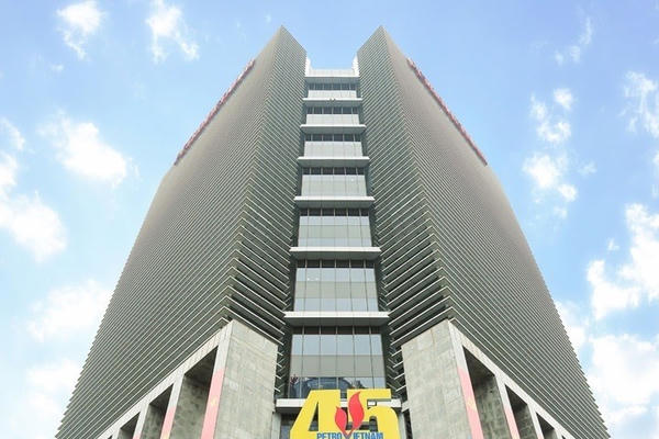 Chuyển giao quyền đại diện chủ sở hữu vốn nhà nước tại 18 Tập đoàn, TCty về Bộ Tài chính