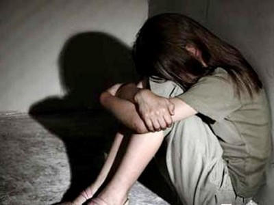 Đắk Nông: Khởi tố thiếu niên hiếp dâm bé gái do nghiện phim đồi truy.