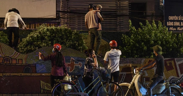 Quận Hoàn Kiếm thông tin việc người dân trèo rào ra khỏi khu cách ly