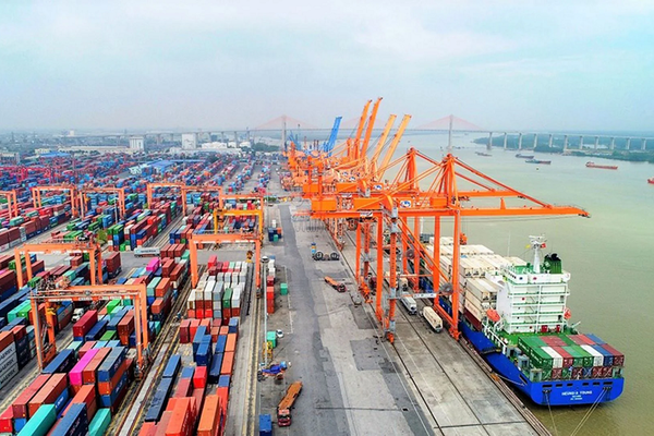 Thực hiện các giải pháp thúc đẩy phát triển logistics trong lĩnh vực vận tải