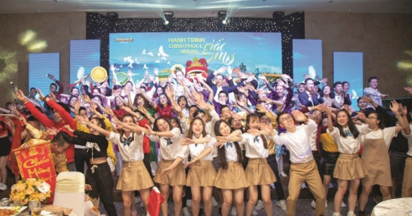 Những con người “nghiện công sở” ở Sun Group