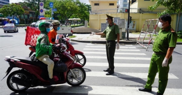 Người dân ở Hà Nội không được di chuyển ra ngoài địa bàn trong thời gian giãn cách