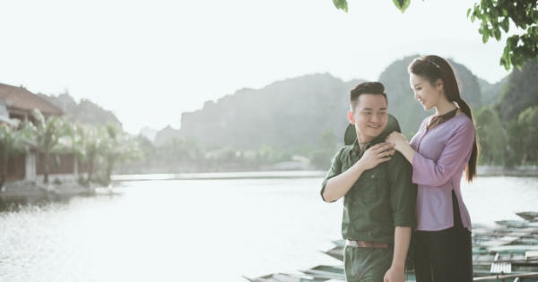 MC Hạnh Phúc sợ chồng Á hậu Thụy Vân ghen vì cảnh diễn quá tình tứ