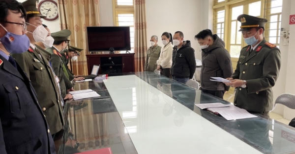 Khởi tố bị can, bắt tạm giam 5 đối tượng về tội “Giả mạo trong công tác”